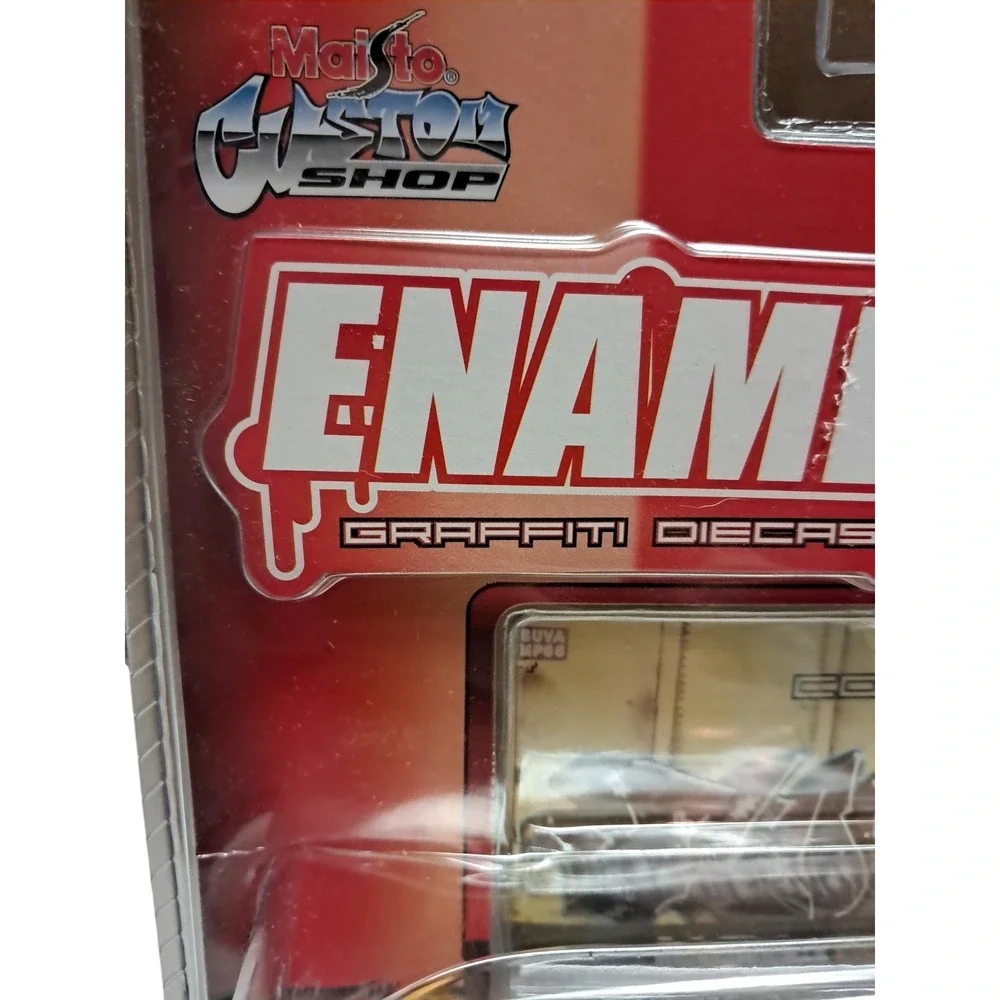 Maisto Enamelz Graffiti Train Diecast Box Car CON Yellow B&O Custom Shop‎ Sealed